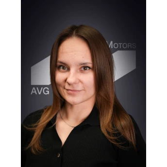 Анастасия Комарова