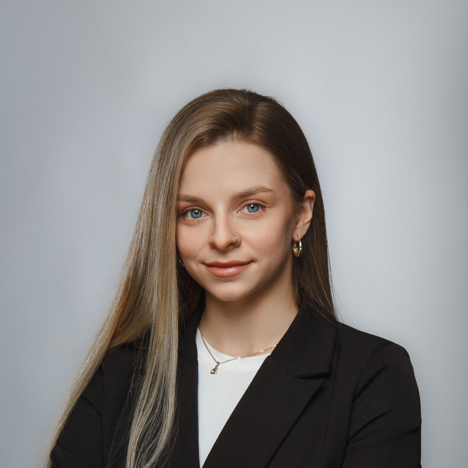 Алена Винник